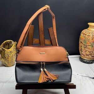Elegant Tan and Black Shoulder Bag with Tassels